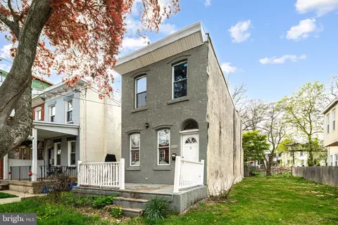 33 W Duval St, Philadelphia, PA 19144