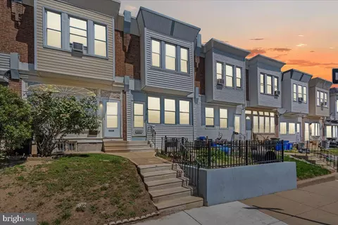 1611 Worrell St, Philadelphia, PA 19124