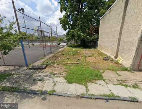 2002 N Bodine St, Philadelphia, PA 19122