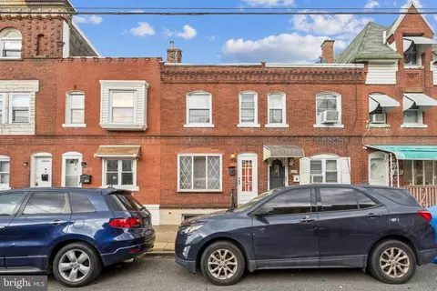 6640 Tulip St, Philadelphia, PA 19135