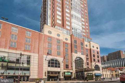 440 S Broad St #1505, Philadelphia, PA 19146