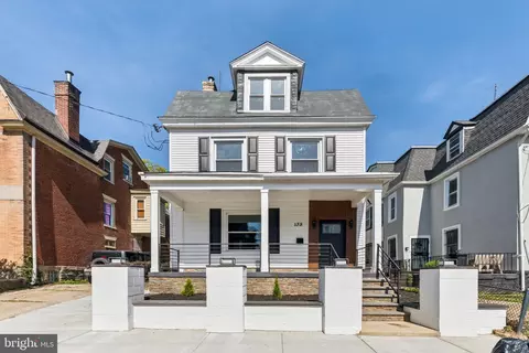 135 E Washington Ln, Philadelphia, PA 19144