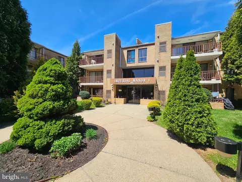 8910 Krewstown Rd #102, Philadelphia, PA 19115