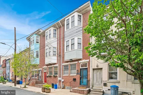 1029 S Randolph St, Philadelphia, PA 19147