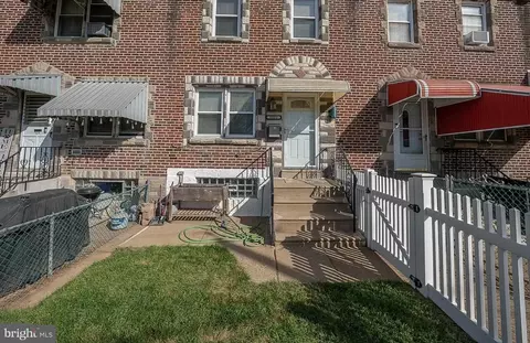 8022 Moro St, Philadelphia, PA 19136