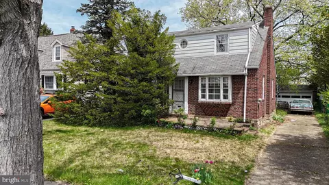 1919 Ripley St, Philadelphia, PA 19111