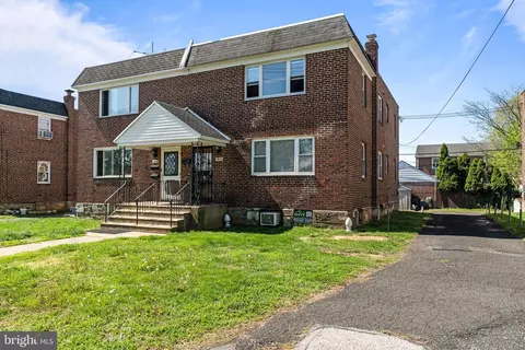 1916 Solly Ave, Philadelphia, PA 19152
