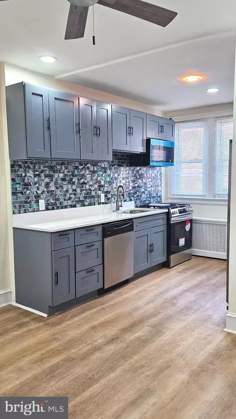 5833 N Philip St, Philadelphia, PA 19120