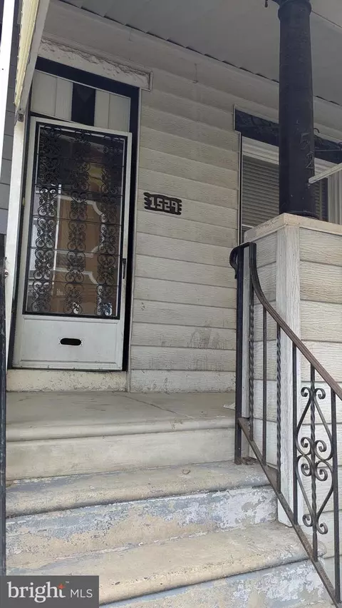 1529 N Hollywood St, Philadelphia, PA 19121