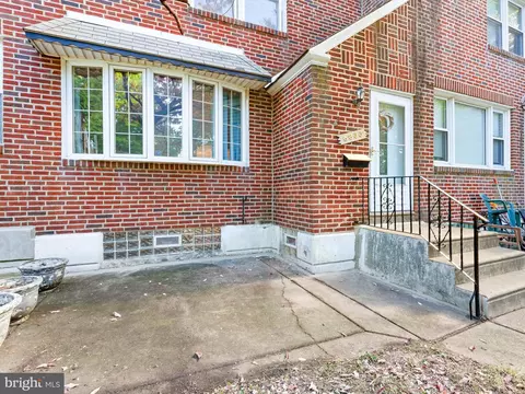 6833 E Roosevelt Blvd, Philadelphia, PA 19149