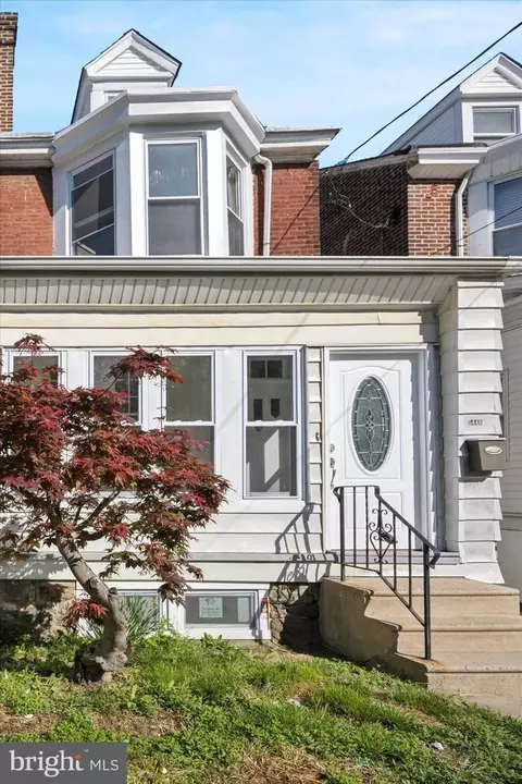 5446 Ridge Ave, Philadelphia, PA 19128
