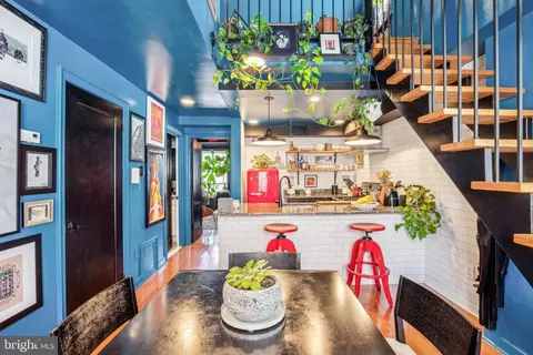 1345 Lombard St #3, Philadelphia, PA 19147