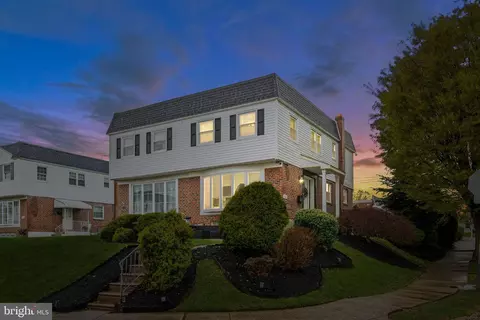 3144 Stanwood St, Philadelphia, PA 19136