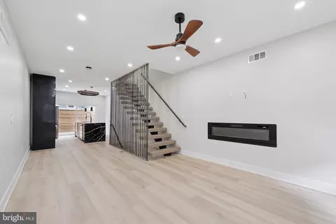 2230 Kimball St, Philadelphia, PA 19146