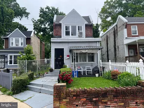 5981 N 21st St, Philadelphia, PA 19138