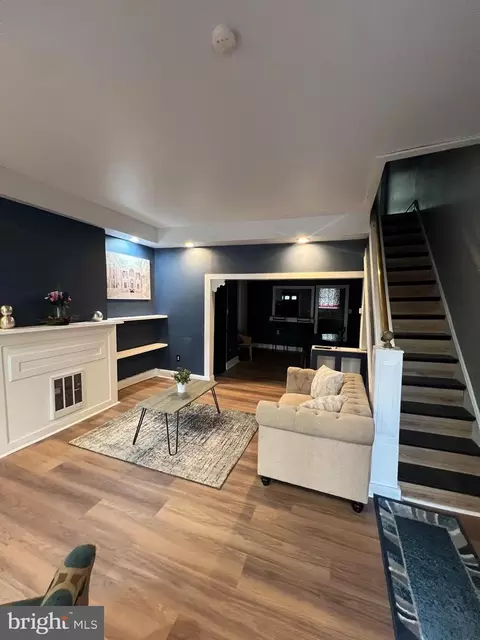 2119 S Alden St, Philadelphia, PA 19143