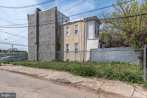 609 W York St, Philadelphia, PA 19133