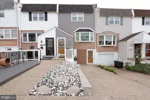 3699 N Hereford Ln #C, Philadelphia, PA 19114