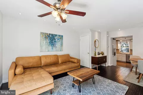 1015 S Randolph St, Philadelphia, PA 19147