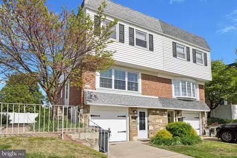 3147 Stanwood St, Philadelphia, PA 19136