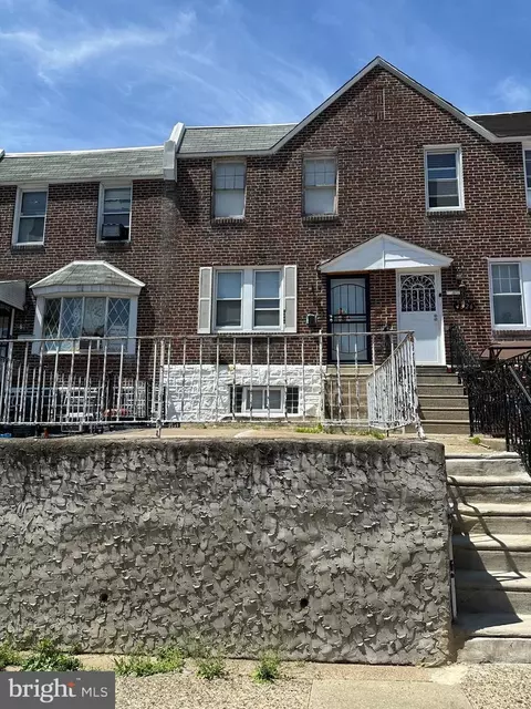 4624 Shelbourne St, Philadelphia, PA 19124