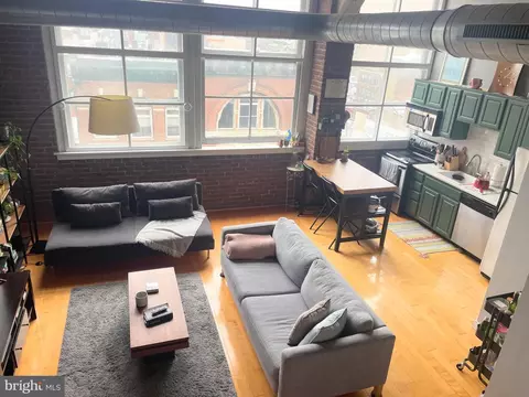 1010 Arch St #614, Philadelphia, PA 19107