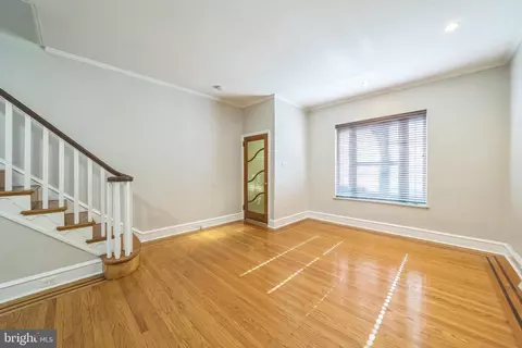 2426 S Chadwick St, Philadelphia, PA 19145