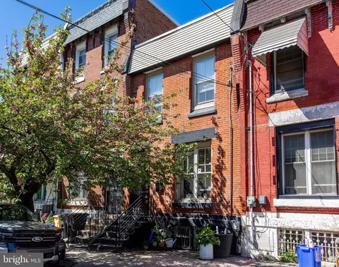 2325 W Thompson St, Philadelphia, PA 19121