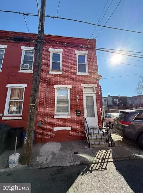 2849 N Orkney St, Philadelphia, PA 19133