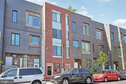 1728 Folsom St #A, Philadelphia, PA 19130