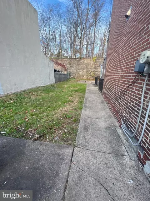 1417 Unity St, Philadelphia, PA 19124