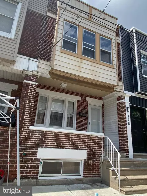 1522 S Myrtlewood St, Philadelphia, PA 19146