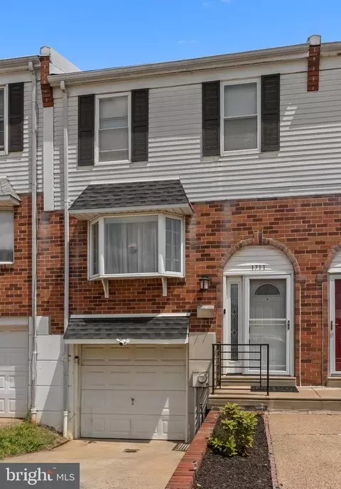 1711 Kennedy St, Philadelphia, PA 19124
