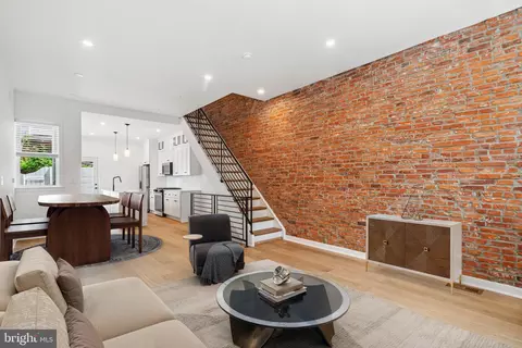831 N Ringgold St, Philadelphia, PA 19130