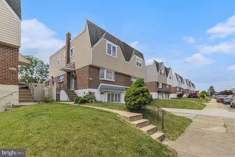 9033 Brous Ave, Philadelphia, PA 19152
