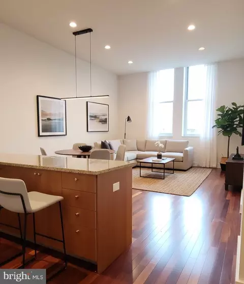 1101 Locust St #4C, Philadelphia, PA 19107