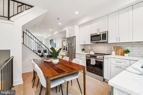 1407 S Napa St, Philadelphia, PA 19146