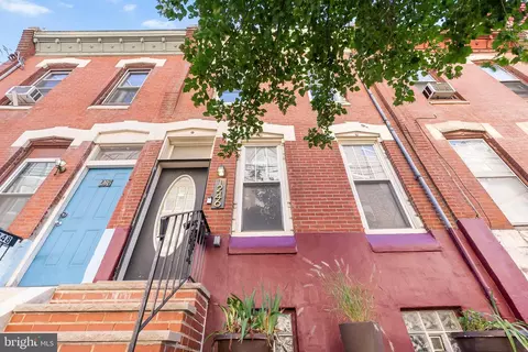 1246 S 16th St, Philadelphia, PA 19146