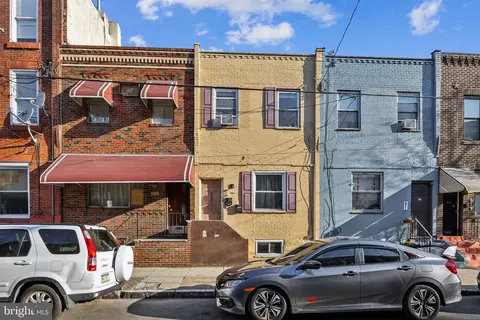 623 Tasker St, Philadelphia, PA 19148