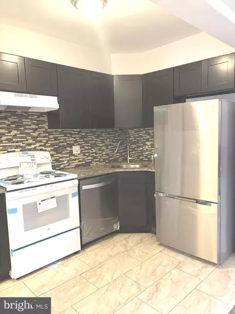 5848 Penn St, Philadelphia, PA 19149