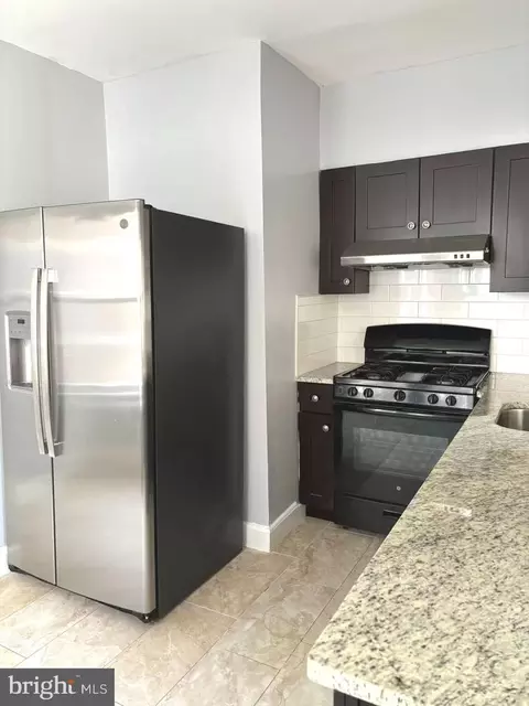 615 Robbins St, Philadelphia, PA 19111