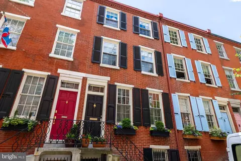 1920 Waverly St, Philadelphia, PA 19146