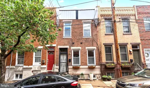 227 Mountain St, Philadelphia, PA 19148