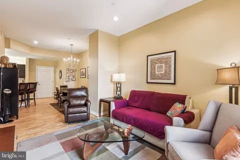 1600 Arch St #1111, Philadelphia, PA 19103