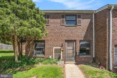 7015 Ridge Ave #19, Philadelphia, PA 19128