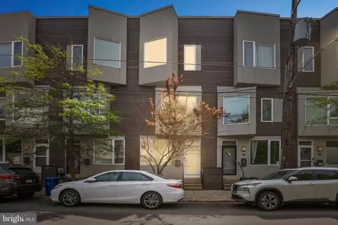 134 W Oxford St, Philadelphia, PA 19122