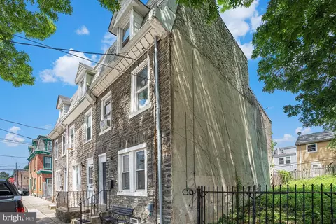 5335 Morris St, Philadelphia, PA 19144