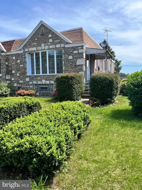 3013 Welsh Rd, Philadelphia, PA 19136