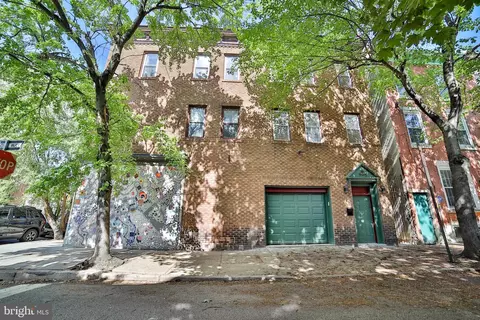 1037 Bainbridge St, Philadelphia, PA 19147