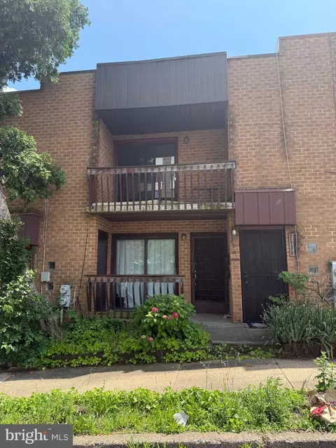 2538 Faunce St, Philadelphia, PA 19152